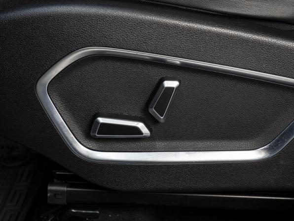 Geely Atlas Pro с пробегом 2023 года, цена 2 080 000 рублей, 27268 км, внедорожник, Автокод Объявления