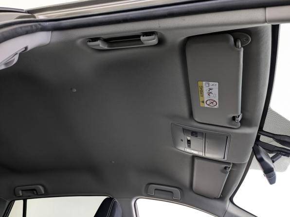 Toyota RAV4 IV (XA40) Рестайлинг с пробегом 2015 года, цена 2 230 000 рублей, 100105 км, внедорожник, Автокод Объявления