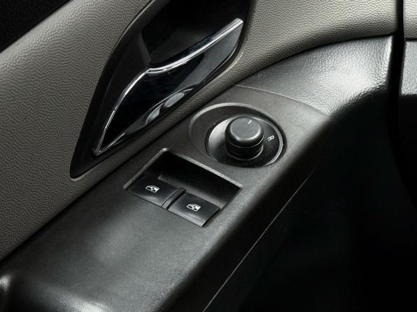 Chevrolet Cruze I Рестайлинг с пробегом 2013 года, цена 749 000 рублей, 190801 км, хэтчбек, Автокод Объявления