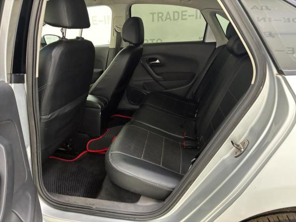 Volkswagen Polo V с пробегом 2012 года, цена 599 000 рублей, 245000 км, седан, Автокод Объявления