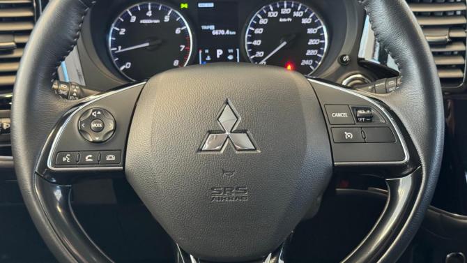 Mitsubishi Outlander III Рестайлинг 3 с пробегом 2019 года, цена 1 920 000 рублей, 123674 км, внедорожник, Автокод Объявления