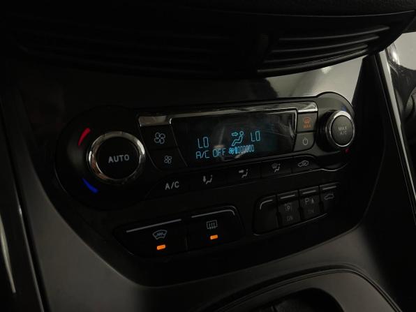 Ford Kuga II с пробегом 2015 года, цена 1 567 000 рублей, 166561 км, внедорожник, Автокод Объявления