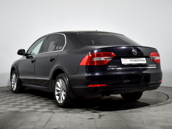 Skoda Superb II Рестайлинг с пробегом 2015 года, цена 1 180 000 рублей, 137000 км, лифтбек, Автокод Объявления