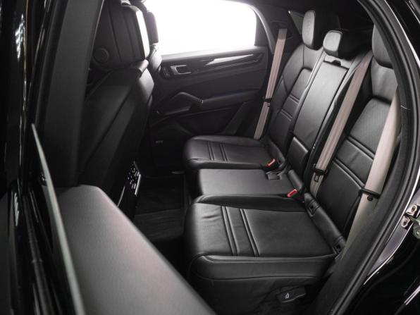 Porsche Cayenne III с пробегом 2022 года, цена 12 400 000 рублей, 65612 км, внедорожник, Автокод Объявления
