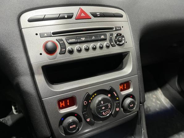 Peugeot 308 I Рестайлинг с пробегом 2011 года, цена 445 000 рублей, 151078 км, хэтчбек, Автокод Объявления