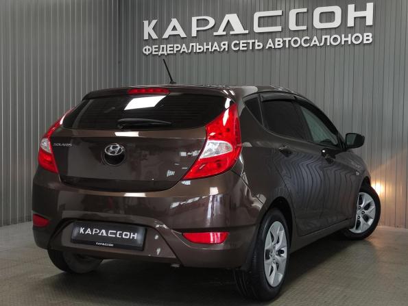 Hyundai Solaris I Рестайлинг с пробегом 2016 года, цена 849 000 рублей, 184520 км, хэтчбек, Автокод Объявления