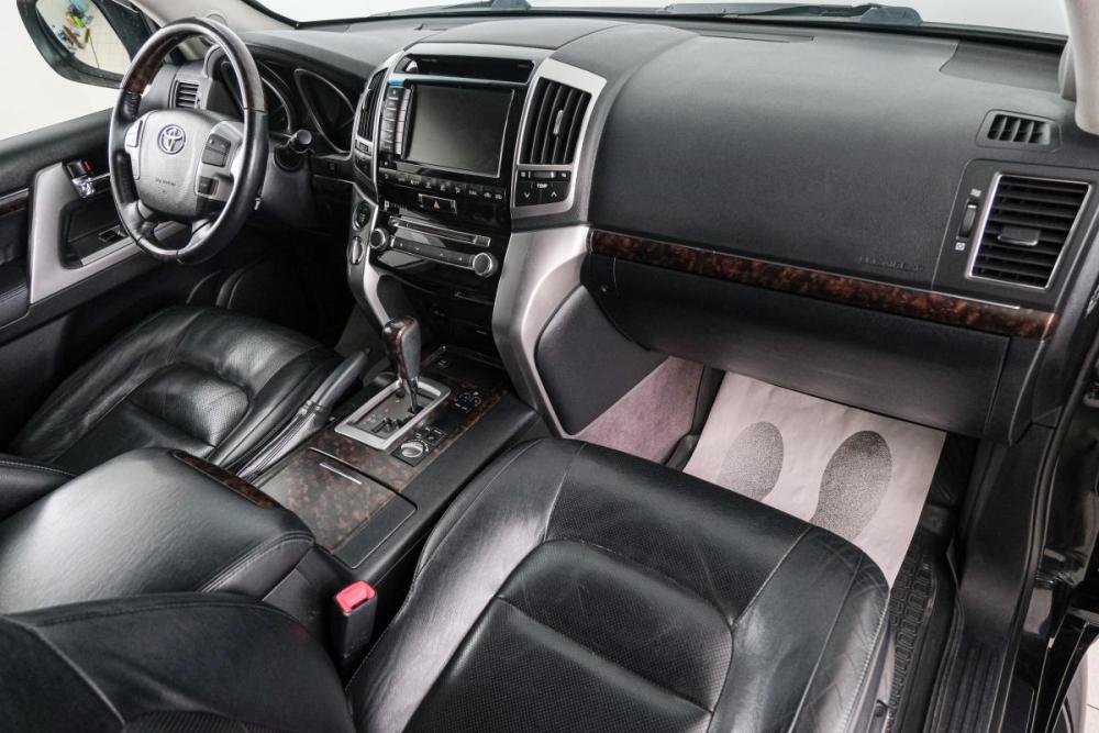 Toyota Land Cruiser 200 Series Рестайлинг 1 Красноярск  - изображение 12