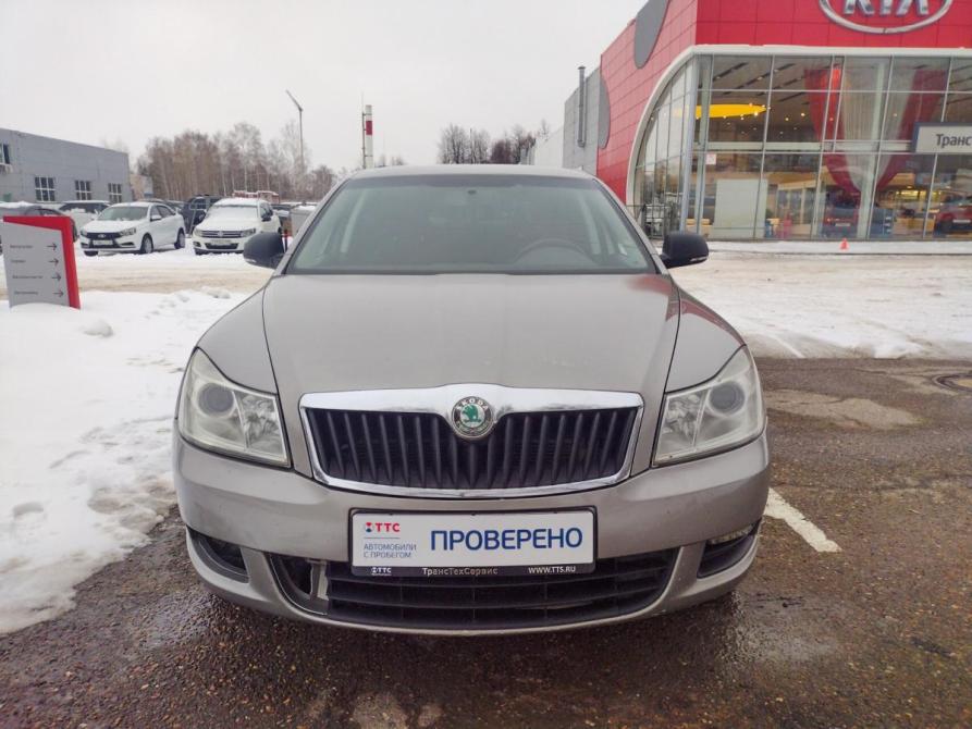 Skoda Octavia II (A5) Рестайлинг Набережные Челны  - изображение 2