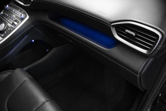 Hyundai Santa Fe IV Рестайлинг с пробегом 2022 года, цена 3 995 000 рублей, 67556 км, внедорожник, Автокод Объявления