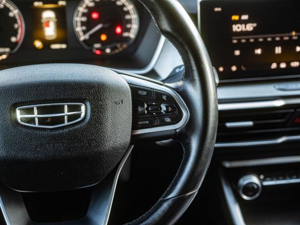 Geely Coolray I с пробегом 2021 года, цена 1 610 000 рублей, 100801 км, внедорожник, Автокод Объявления
