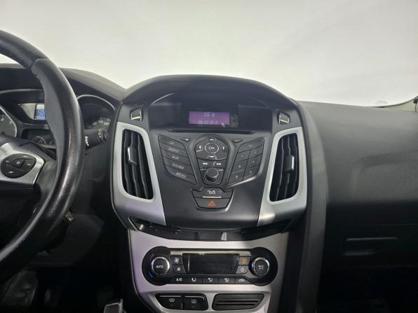 Ford Focus III с пробегом 2011 года, цена 459 000 рублей, 243000 км, хэтчбек, Автокод Объявления