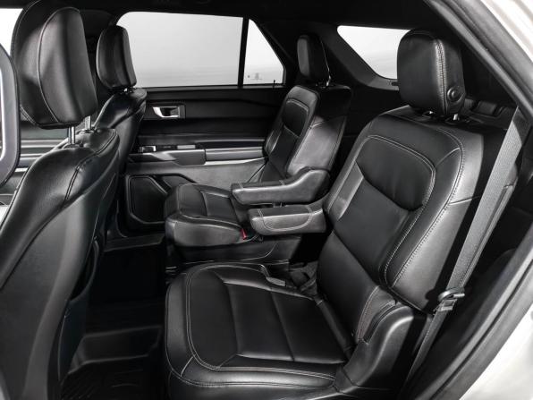 Ford Explorer VI с пробегом 2020 года, цена 2 670 000 рублей, 189000 км, внедорожник, Автокод Объявления