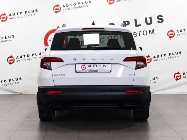 Skoda Karoq I с пробегом 2021 года, цена 2 449 000 рублей, 61308 км, внедорожник, Автокод Объявления