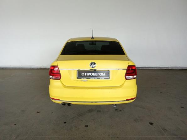 Volkswagen Polo V Рестайлинг с пробегом 2017 года, цена 805 000 рублей, 289897 км, седан, Автокод Объявления