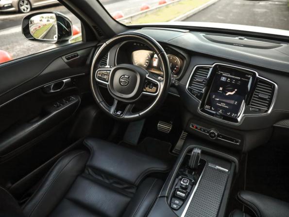 Volvo XC90 II Рестайлинг 1 с пробегом 2019 года, цена 4 749 000 рублей, 126078 км, внедорожник, Автокод Объявления