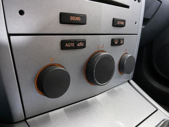 Opel Astra H Рестайлинг с пробегом 2010 года, цена 379 000 рублей, 232597 км, хэтчбек, Автокод Объявления