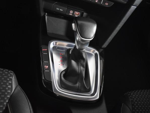 Kia Ceed III с пробегом 2019 года, цена 1 567 980 рублей, 97370 км, хэтчбек, Автокод Объявления
