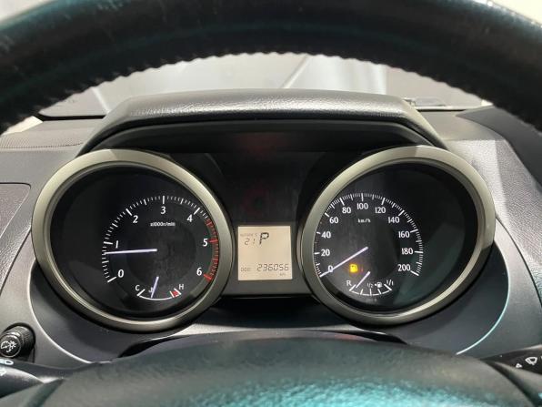 Toyota Land Cruiser Prado 150 Series с пробегом 2011 года, цена 2 470 000 рублей, 235957 км, внедорожник, Автокод Объявления