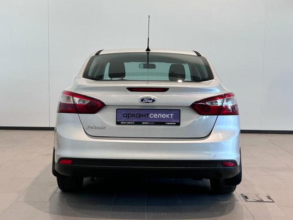 Ford Focus III с пробегом 2012 года, цена 696 000 рублей, 175808 км, седан, Автокод Объявления