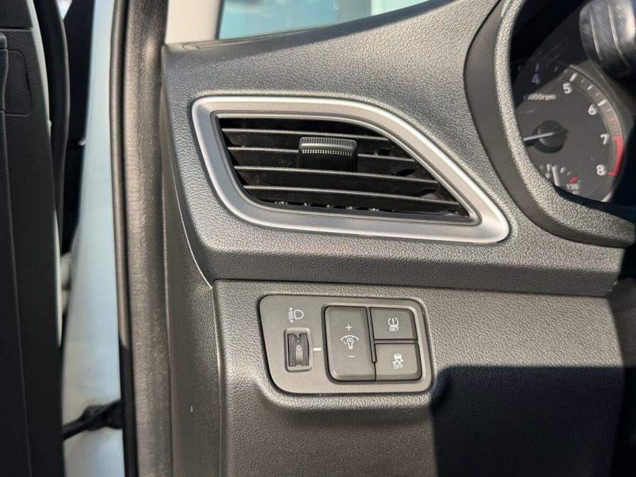 Hyundai Solaris II Волгоград  - изображение 19