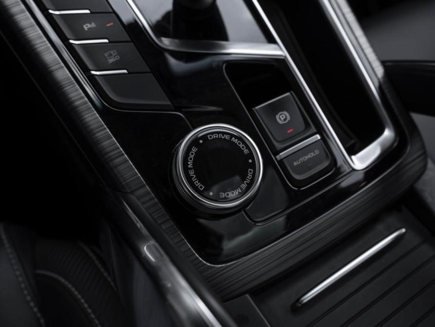 Geely Atlas Pro Москва  - изображение 22