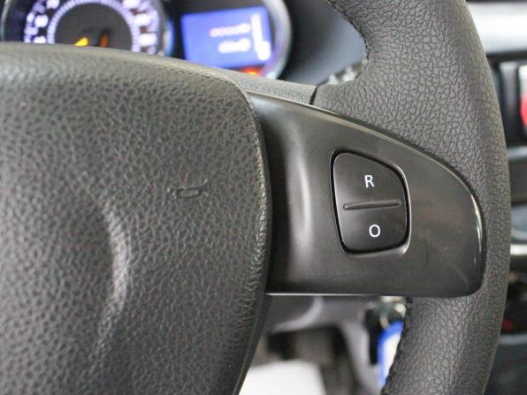 Renault Sandero II с пробегом 2016 года, цена 873 500 рублей, 108300 км, хэтчбек, Автокод Объявления
