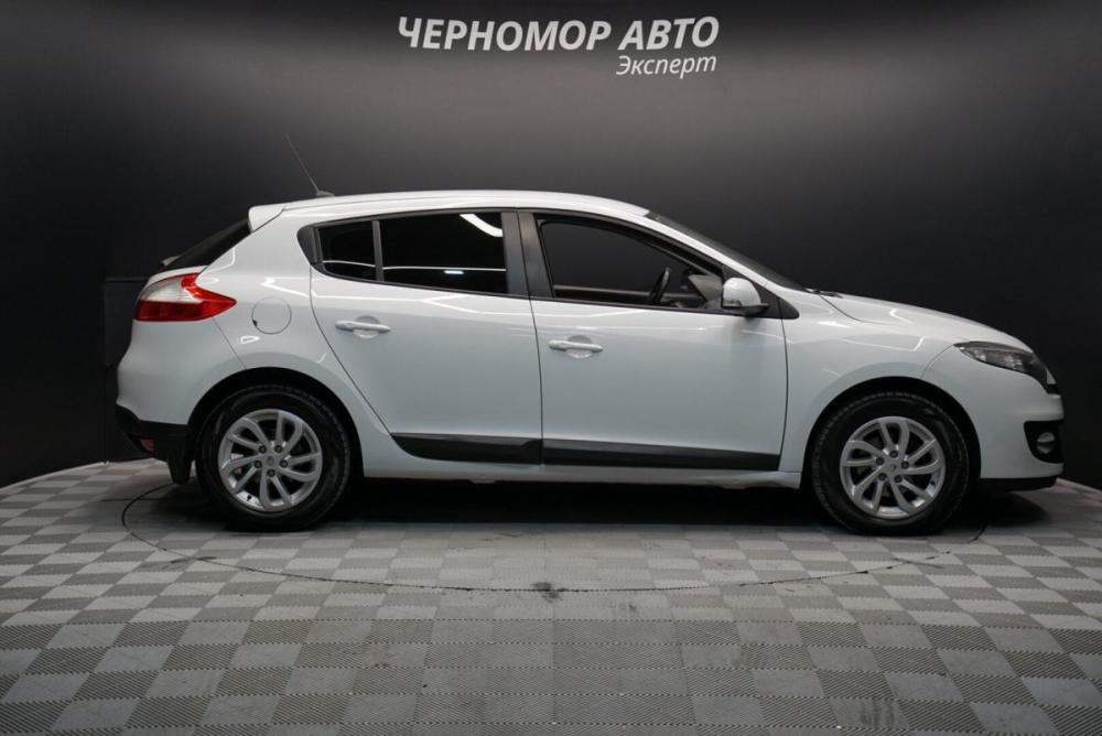 Renault Megane III Рестайлинг 2 Крым  - изображение 6