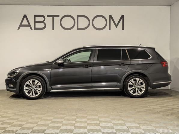 Volkswagen Passat B8 с пробегом 2018 года, цена 2 949 900 рублей, 113992 км, универсал, Автокод Объявления