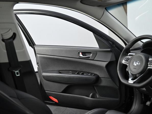 Kia K5 II с пробегом 2016 года, цена 1 949 000 рублей, 166000 км, седан, Автокод Объявления