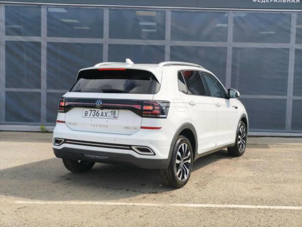 Volkswagen Tacqua с пробегом 2021 года, цена 2 150 000 рублей, 61490 км, внедорожник, Автокод Объявления