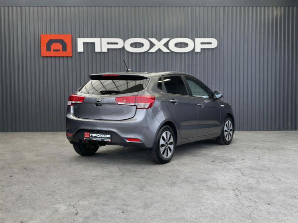 Kia Rio III Рестайлинг с пробегом 2017 года, цена 1 177 000 рублей, 57729 км, хэтчбек, Автокод Объявления