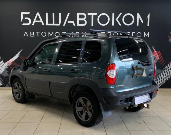 Chevrolet Niva I Рестайлинг с пробегом 2019 года, цена 635 000 рублей, 107843 км, внедорожник, Автокод Объявления