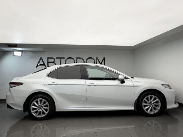 Toyota Camry VIII (XV70) Рестайлинг с пробегом 2021 года, цена 2 325 000 рублей, 130009 км, седан, Автокод Объявления