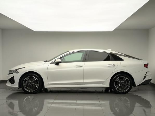 Kia K5 III с пробегом 2021 года, цена 2 526 000 рублей, 93317 км, седан, Автокод Объявления