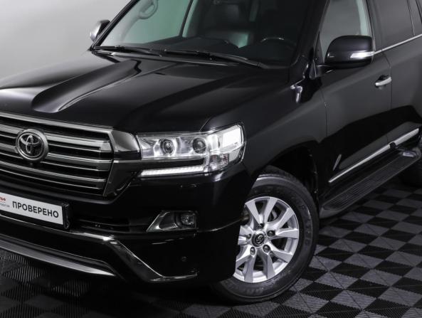 Toyota Land Cruiser 200 Series Рестайлинг 2 с пробегом 2019 года, цена 6 290 000 рублей, 218203 км, внедорожник, Автокод Объявления