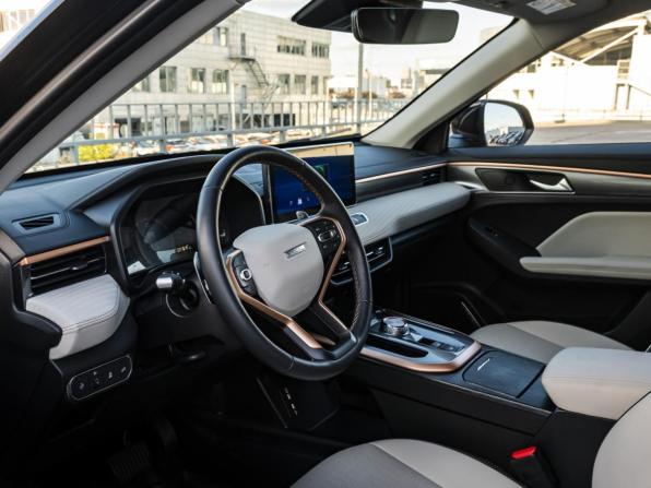Haval Jolion I Рестайлинг с пробегом 2025 года, цена 2 397 000 рублей, 10766 км, внедорожник, Автокод Объявления