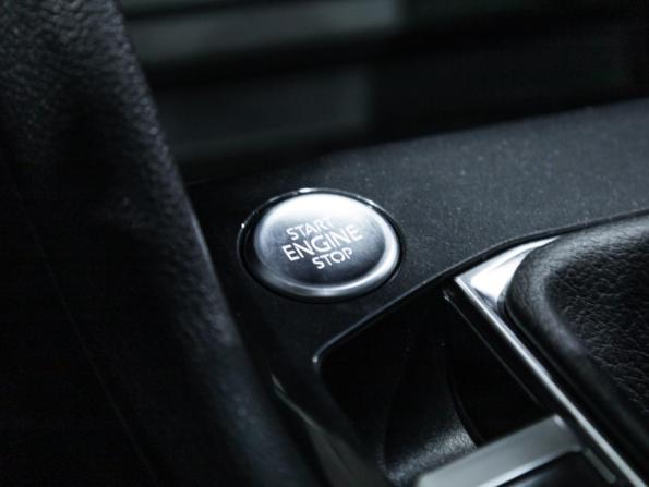 Volkswagen Tiguan II Рестайлинг с пробегом 2021 года, цена 2 919 777 рублей, 91347 км, внедорожник, Автокод Объявления