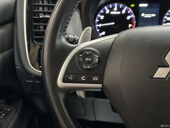 Mitsubishi Outlander III Рестайлинг с пробегом 2014 года, цена 1 995 000 рублей, 96930 км, внедорожник, Автокод Объявления