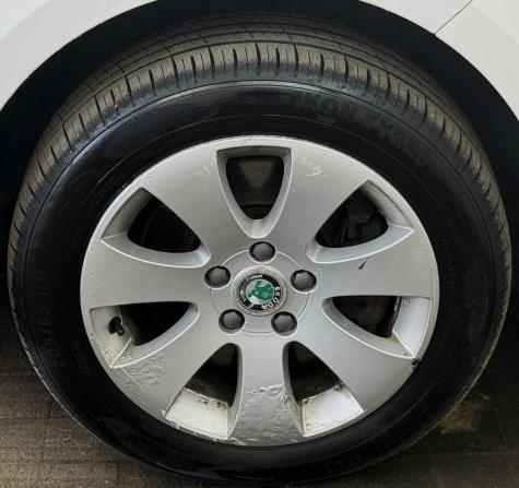Skoda Superb II с пробегом 2013 года, цена 850 000 рублей, 241356 км, лифтбек, Автокод Объявления