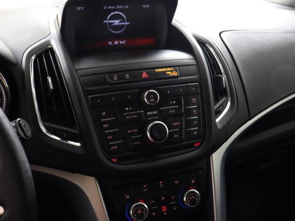 Opel Zafira C с пробегом 2016 года, цена 1 100 000 рублей, 238167 км, компактвэн, Автокод Объявления