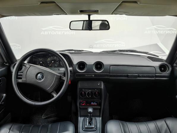 Mercedes-Benz W123 с пробегом 1979 года, цена 1 280 000 рублей, 313000 км, седан, Автокод Объявления