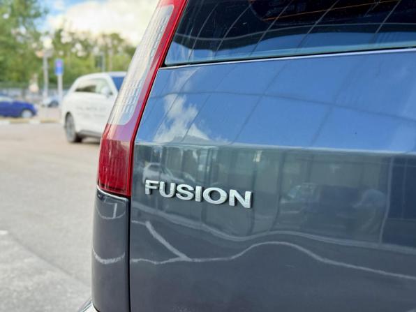 Ford Fusion I Рестайлинг с пробегом 2010 года, цена 437 000 рублей, 279992 км, хэтчбек, Автокод Объявления