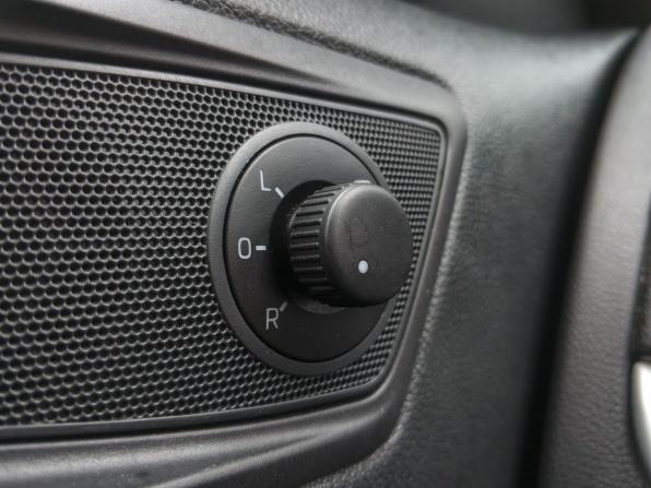 Skoda Yeti I с пробегом 2012 года, цена 1 149 000 рублей, 97781 км, внедорожник, Автокод Объявления