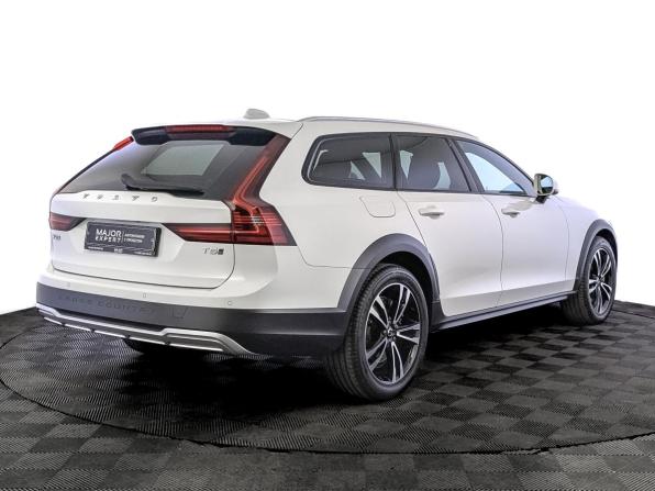 Volvo V90 Cross Country I Рестайлинг с пробегом 2021 года, цена 4 185 000 рублей, 75544 км, универсал, Автокод Объявления
