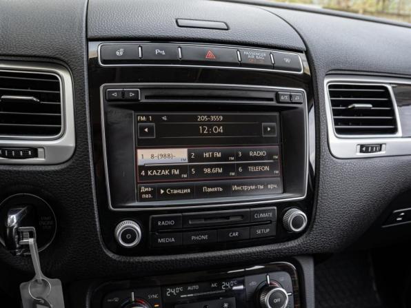 Volkswagen Touareg II Рестайлинг с пробегом 2015 года, цена 2 480 000 рублей, 238346 км, внедорожник, Автокод Объявления