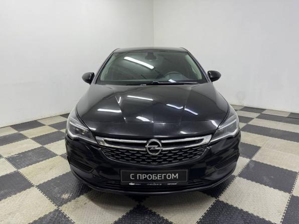 Opel Astra K с пробегом 2018 года, цена 952 700 рублей, 197000 км, хэтчбек, Автокод Объявления