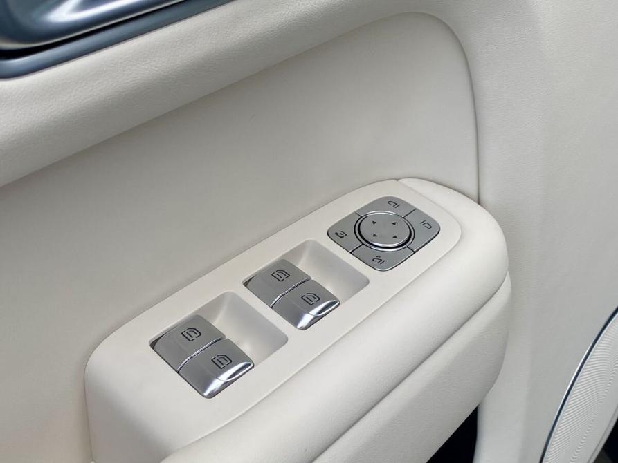 Li Auto (Lixiang) L9 I Рестайлинг Москва  - изображение 24
