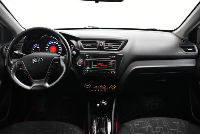 Kia Rio III Рестайлинг с пробегом 2017 года, цена 1 020 000 рублей, 169549 км, хэтчбек, Автокод Объявления