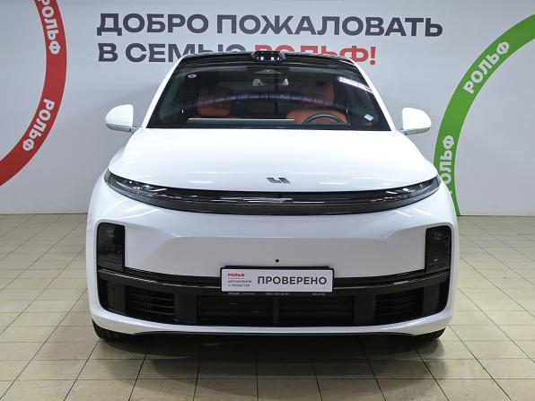Li Auto (Lixiang) L7 I Рестайлинг с пробегом 2025 года, цена 8 828 000 рублей, 2000 км, внедорожник, Автокод Объявления