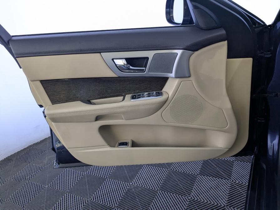 Jaguar XF I Рестайлинг Москва  - изображение 19